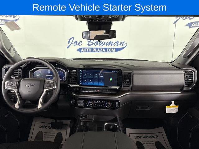 New 2026 Chevrolet Silverado 1500 RST w/ Dark Appearance Package AWD/4WD image 17
