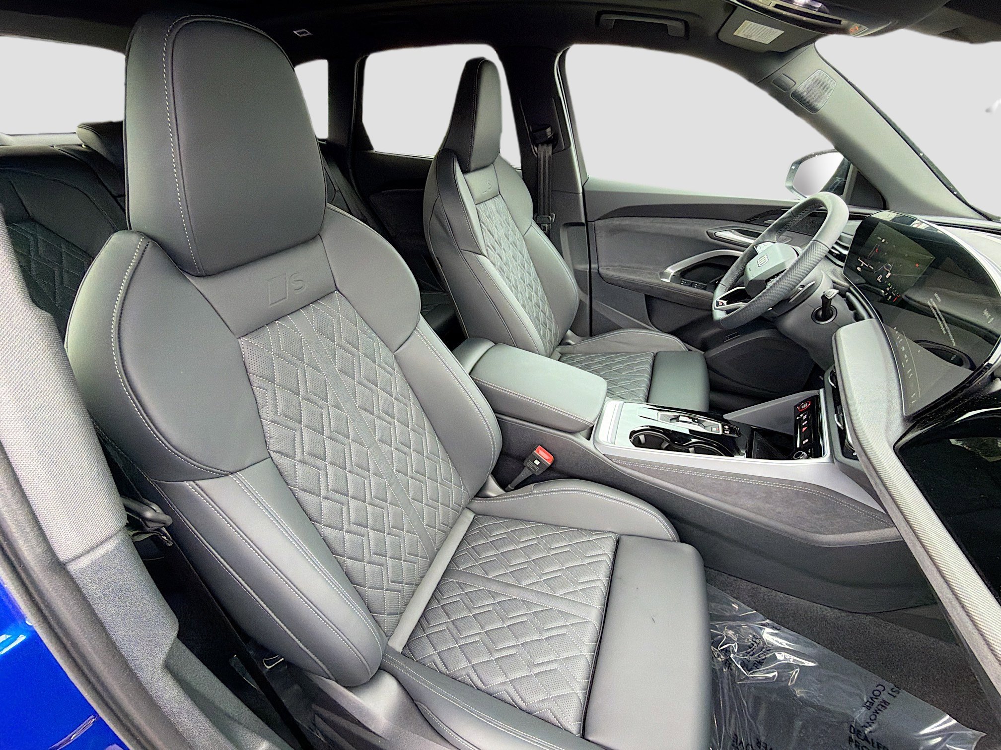 New 2025 Audi SQ5 Premium Plus image 15