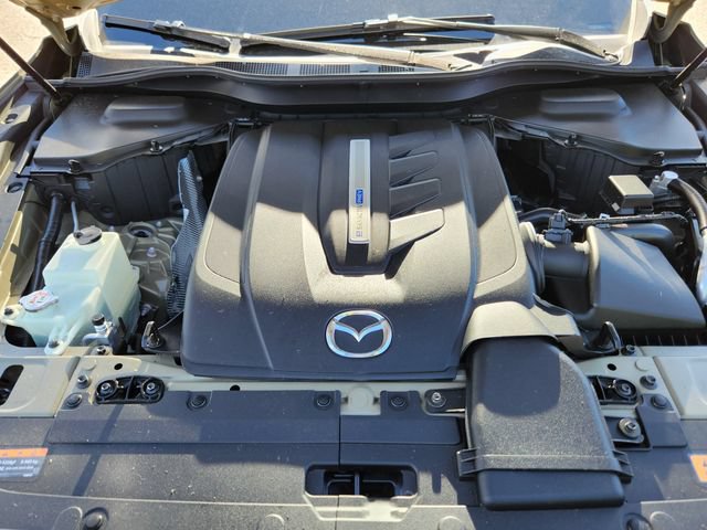 Certified 2025 MAZDA CX-70 Plug-In Hybrid w/ Premium Plus AWD/4WD image 18