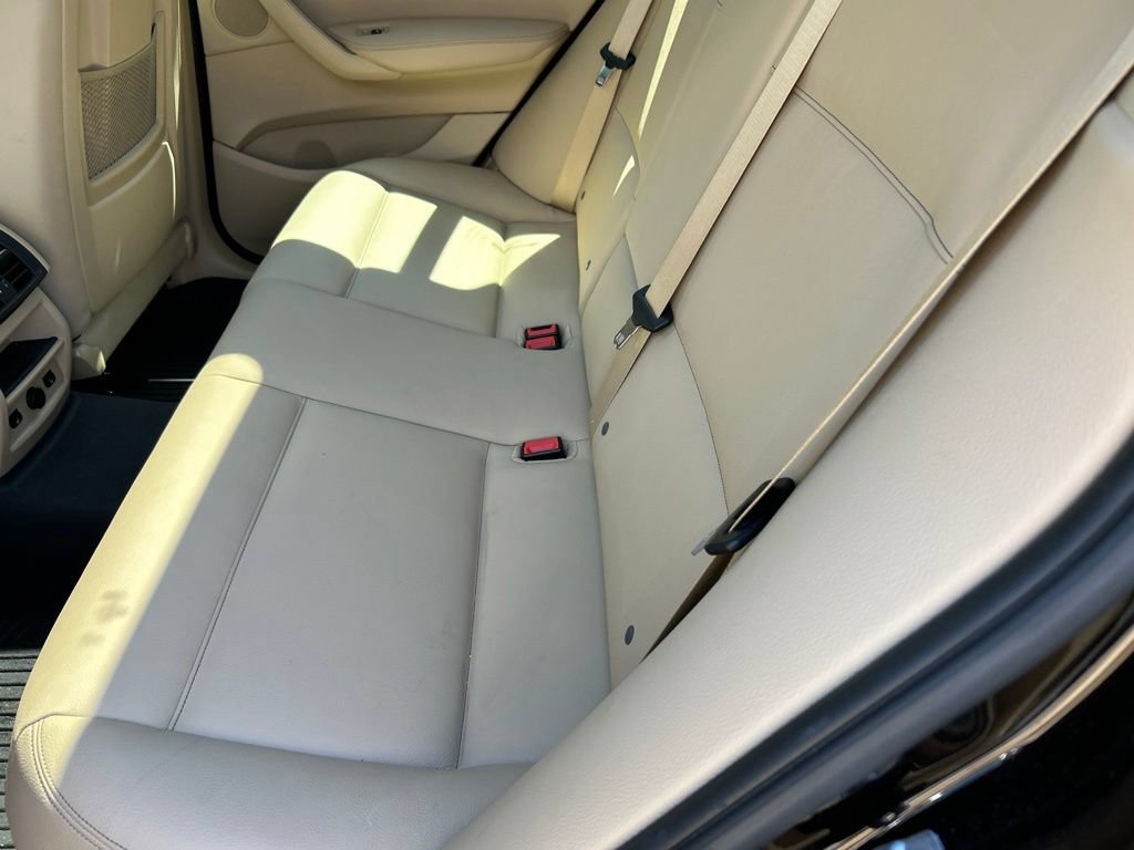 Used 2016 BMW X3 xDrive28i AWD/4WD image 9