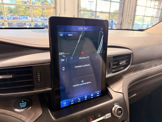 Used 2020 Ford Explorer Platinum w/ Premium Technology Package AWD/4WD image 13