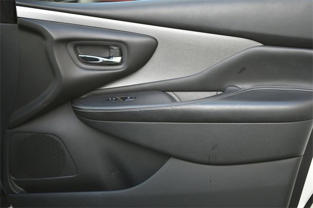 Used 2020 Nissan Murano SV image 27