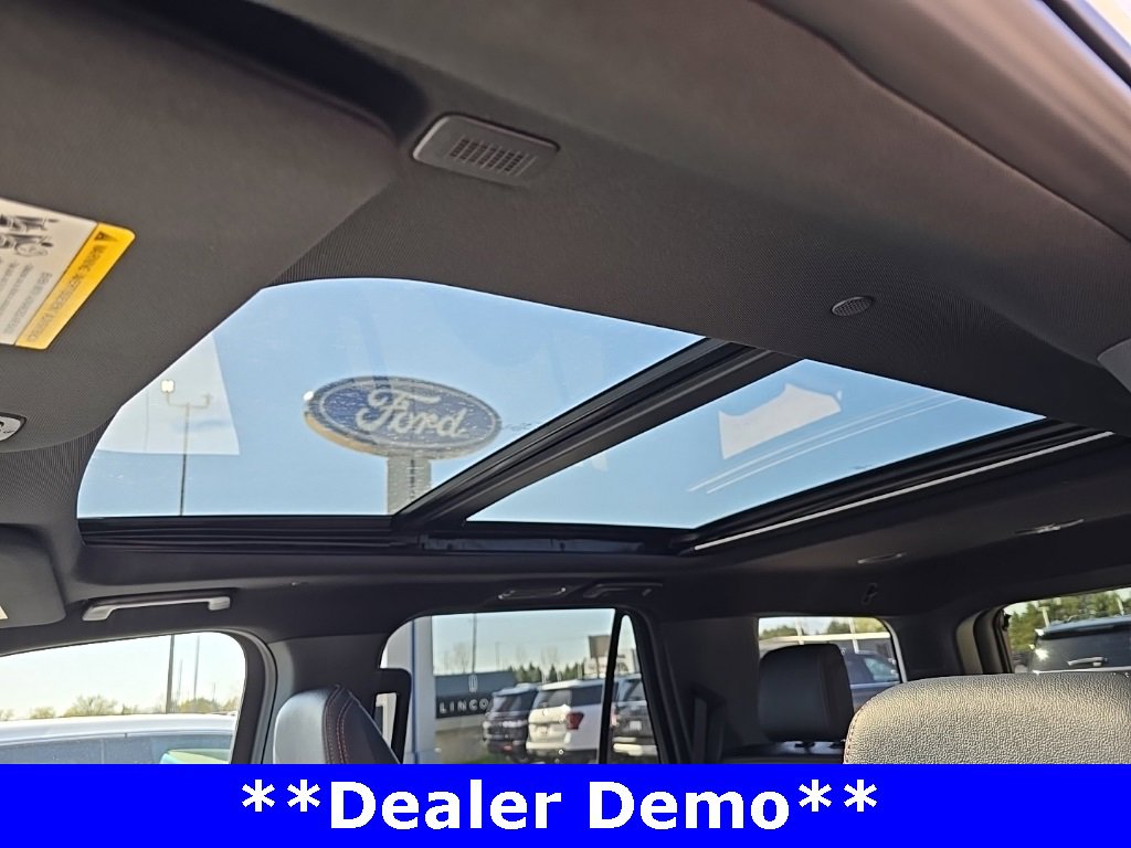 Used 2024 Ford Expedition Timberline image 8