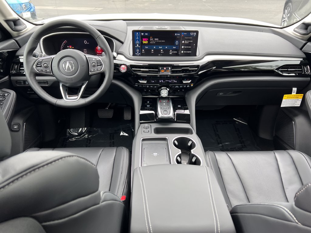 Certified 2026 Acura MDX w/ Technology Package AWD/4WD image 30