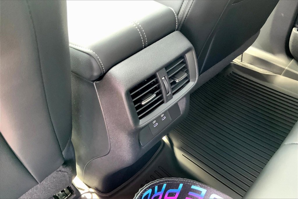 New 2025 Nissan Murano SL image 17