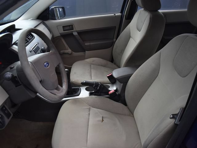 Used 2009 Ford Focus S FWD image 6
