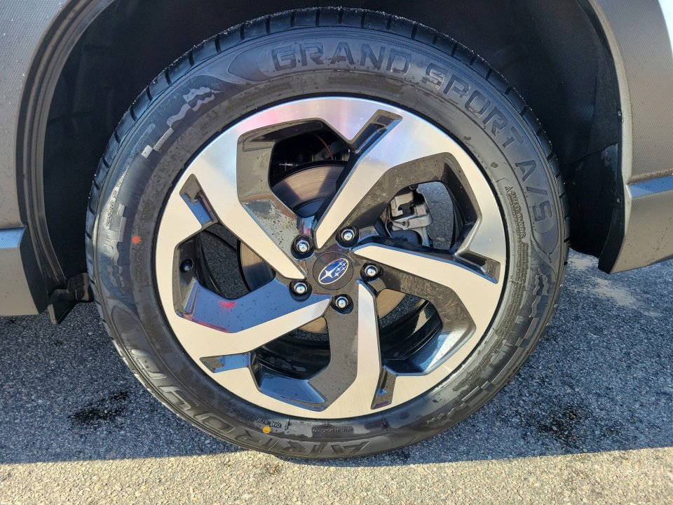 Used 2023 Subaru Forester Touring image 26