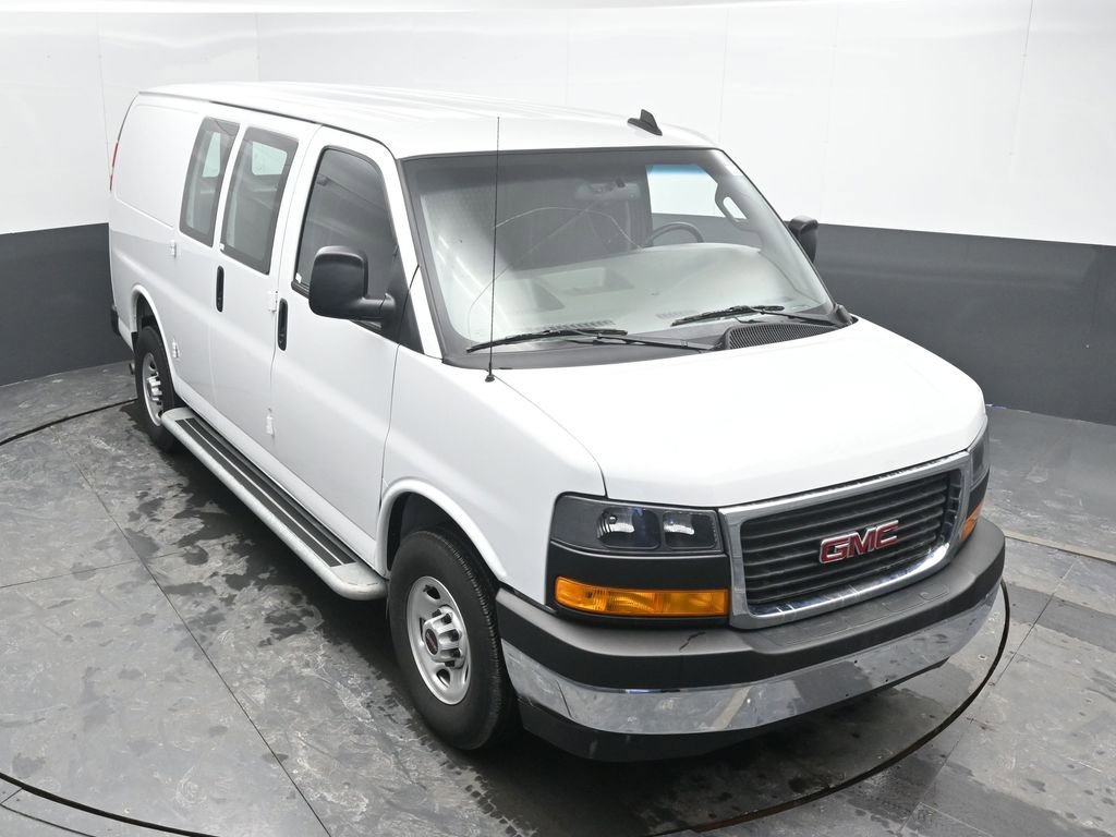 Used 2024 GMC Savana 2500 w/ Driver Convenience Package image 32