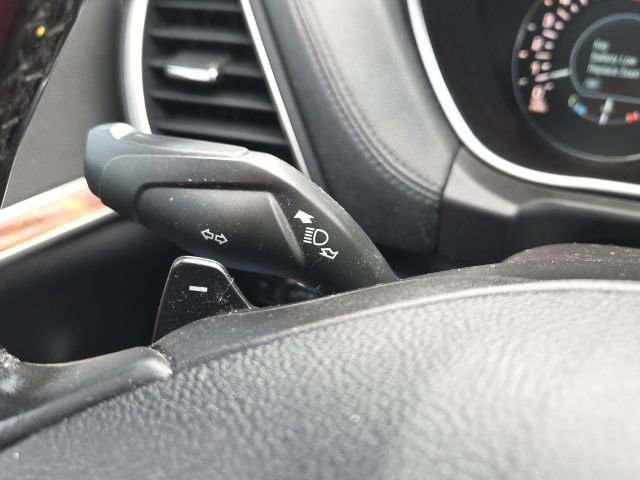 Used 2017 Lincoln MKX Select w/ Select Plus Package image 40