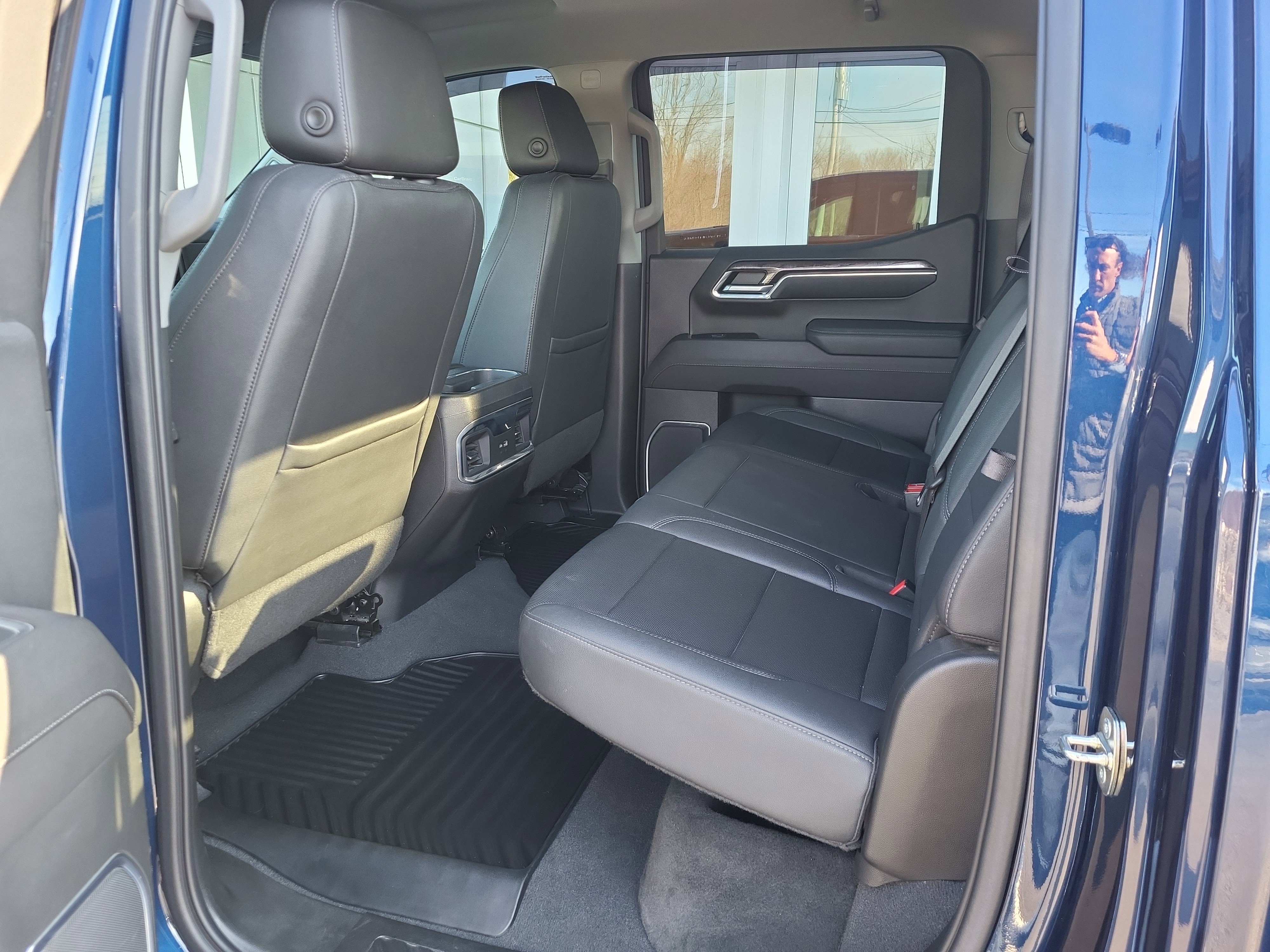 Certified 2023 Chevrolet Silverado 1500 LTZ image 11