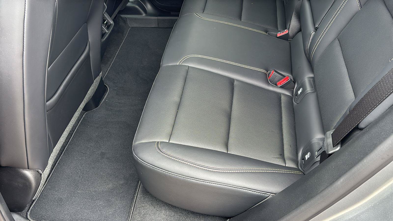New 2026 GMC Terrain Elevation w/ Elevation Premium Package AWD/4WD image 16