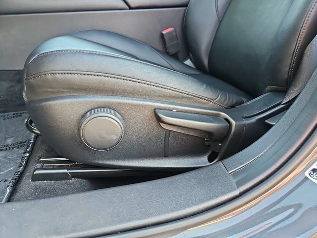 Used 2023 MAZDA MAZDA3 s FWD image 26