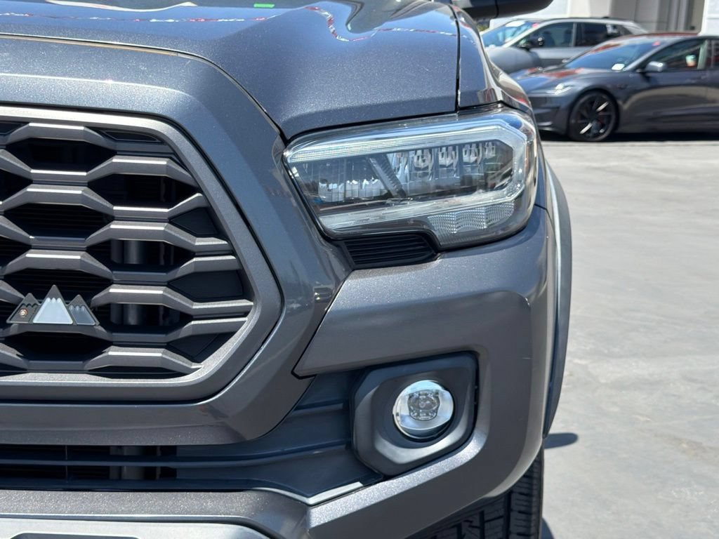 Certified 2021 Toyota Tacoma TRD Off-Road w/ Technology Package AWD/4WD image 13