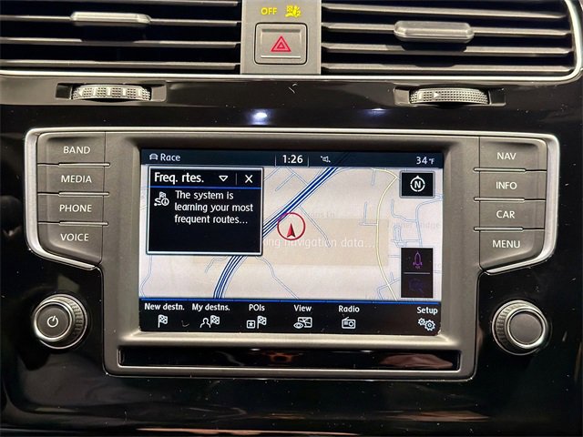 Used 2017 Volkswagen Golf 4-Door image 12