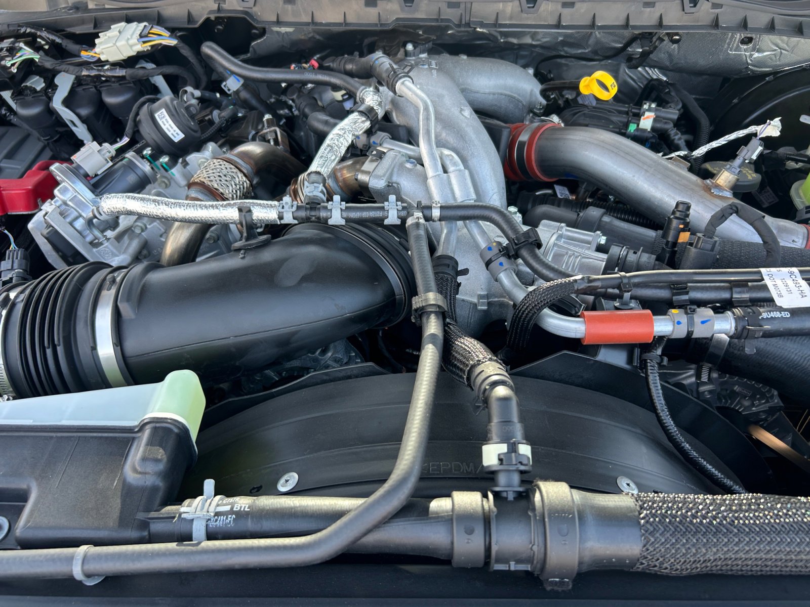 New 2025 Ford F350 XLT w/ Black Appearance Package image 21