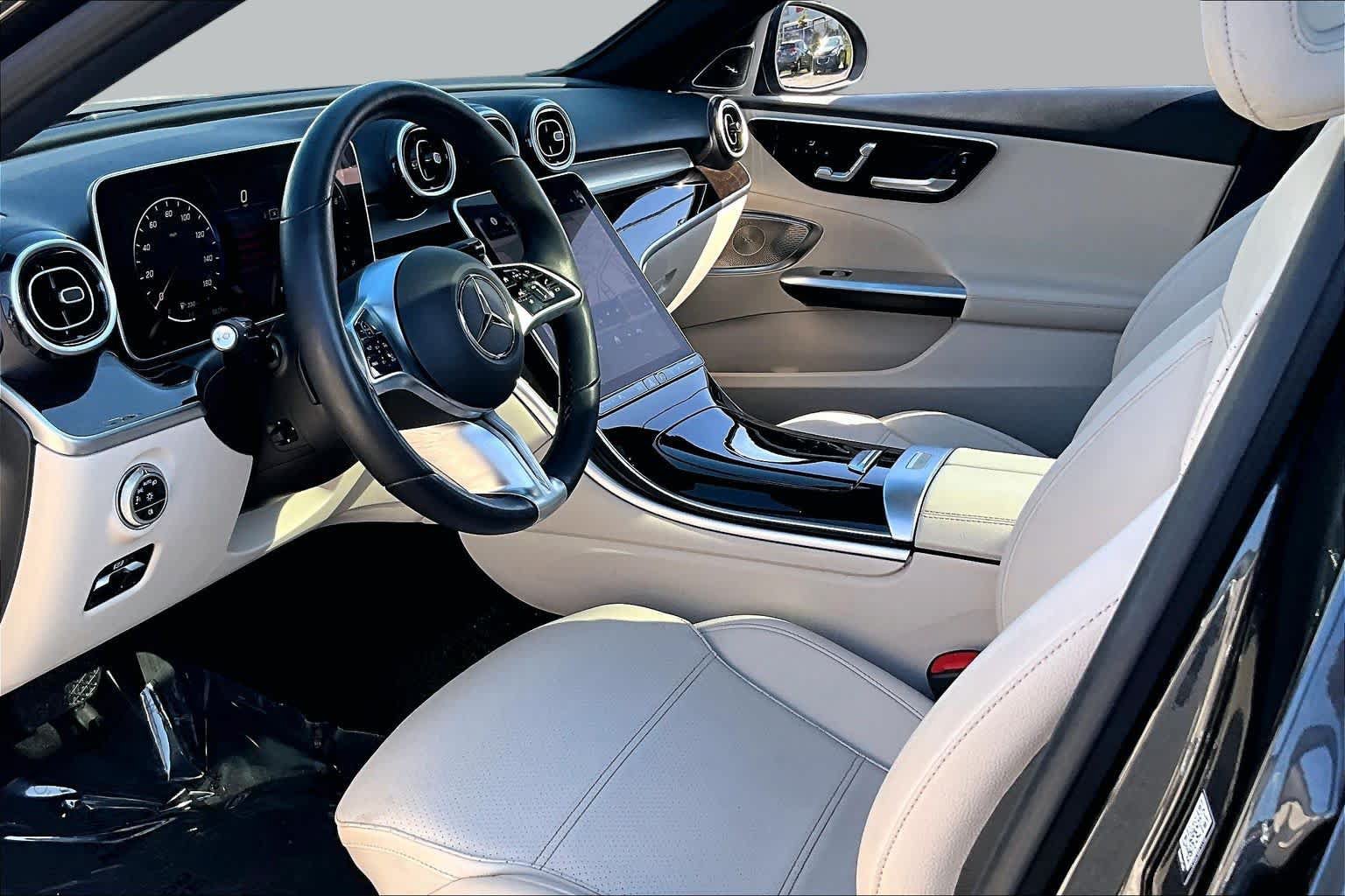 Used 2024 Mercedes-Benz C 300 4MATIC Sedan image 17