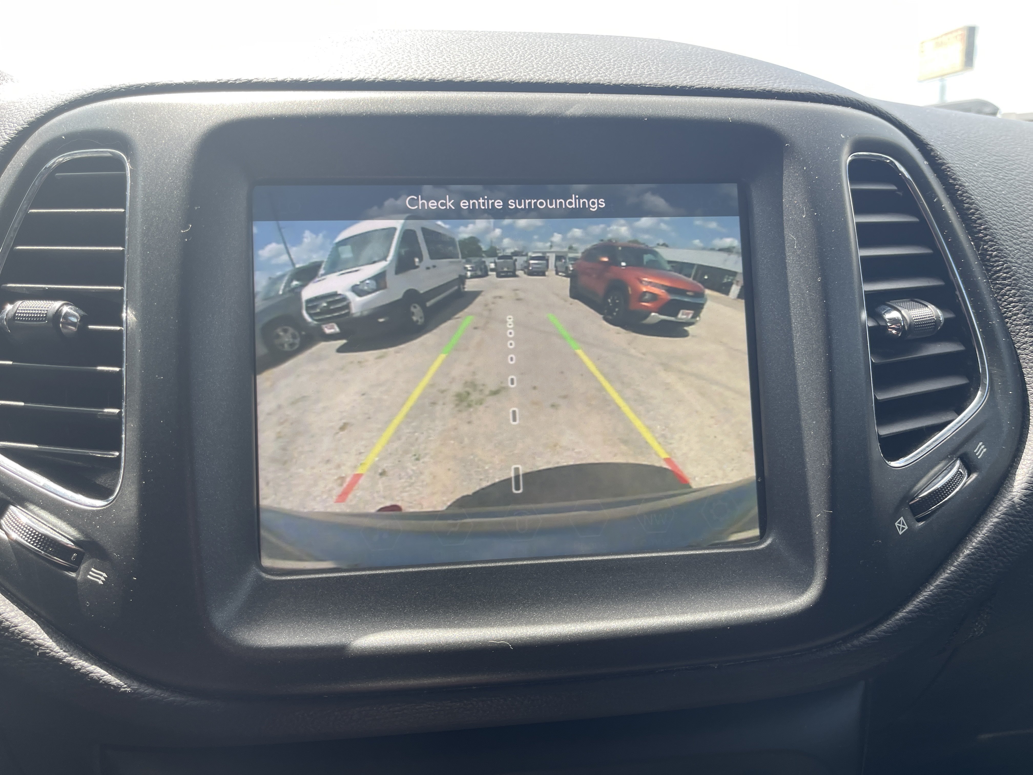 Used 2021 Jeep Compass Trailhawk AWD/4WD image 23