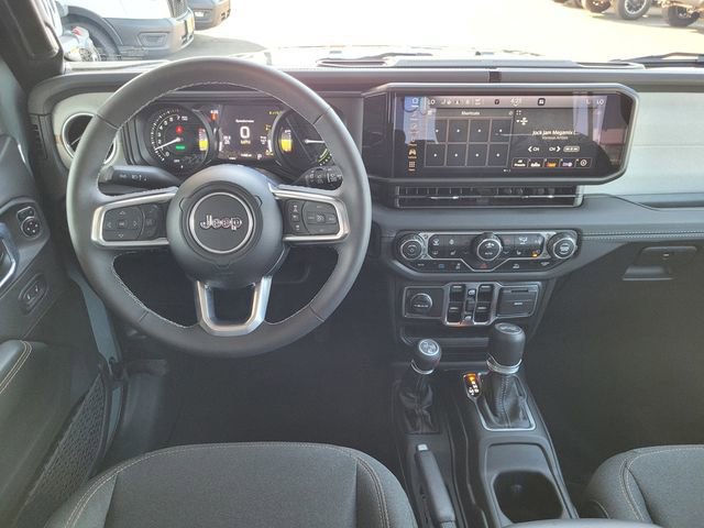 Certified 2025 Jeep Wrangler Unlimited Sahara image 7