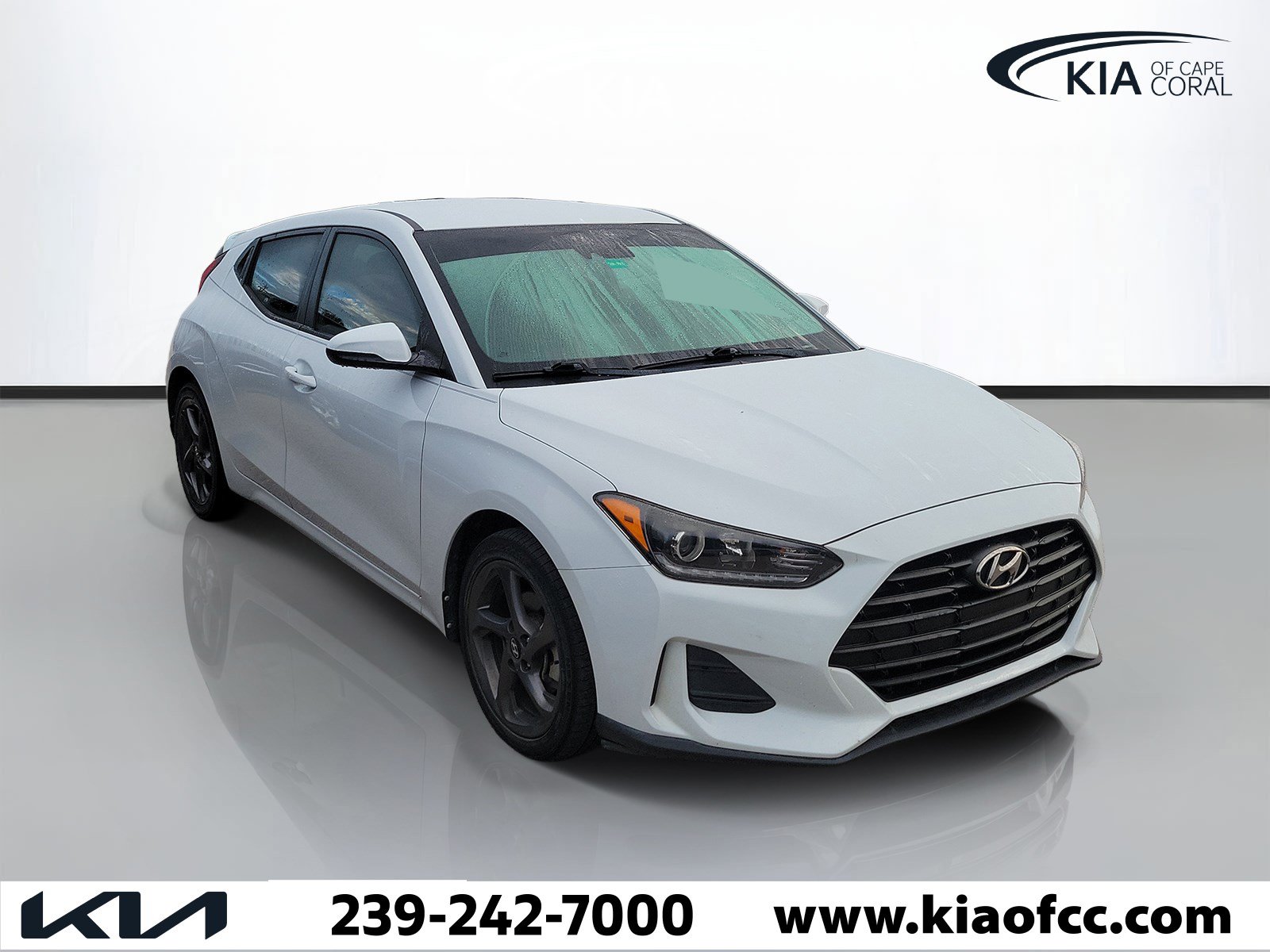 Used 2019 Hyundai Veloster 2.0 FWD image 1