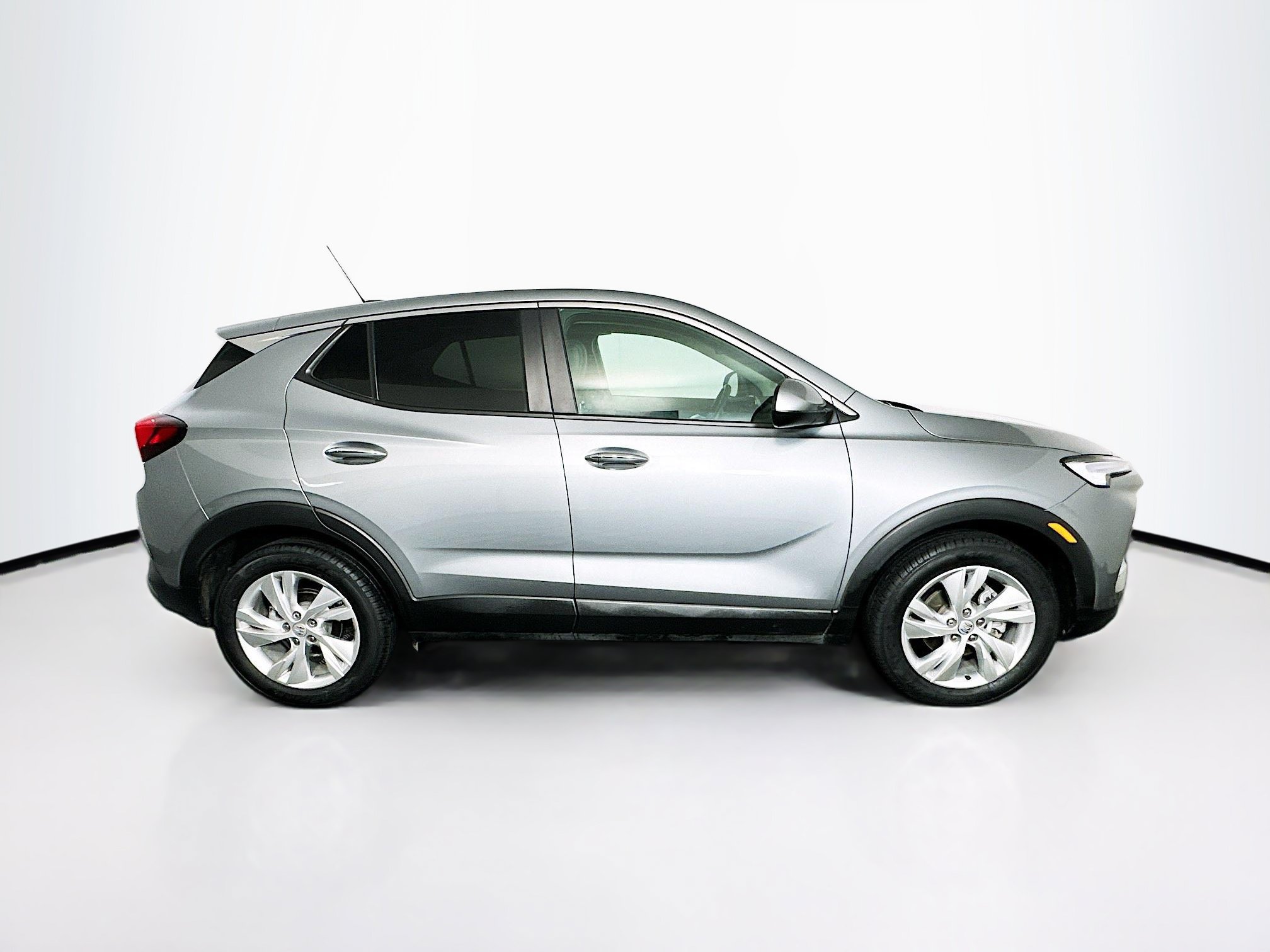 Used 2025 Buick Encore GX Preferred FWD image 10
