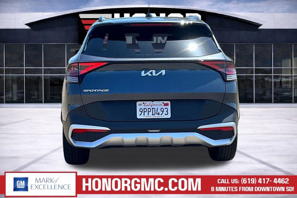 Used 2025 Kia Sportage EX w/ Premium Package image 5