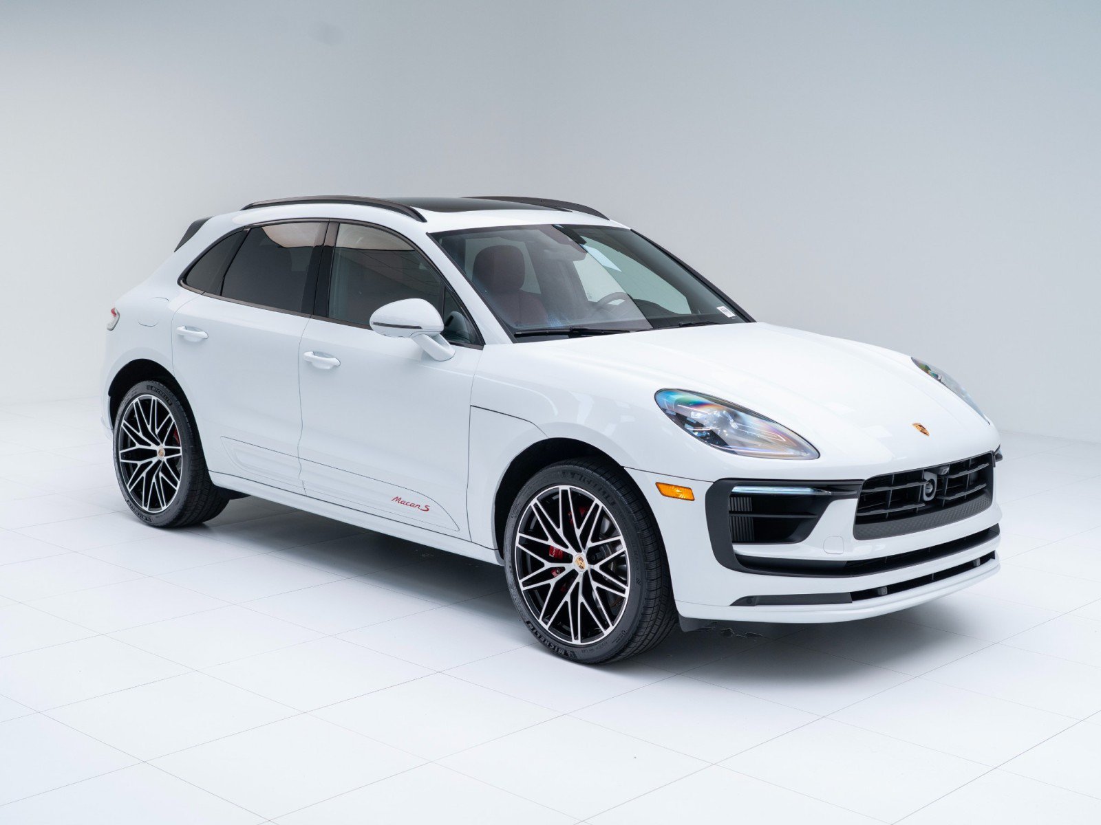 New 2026 Porsche Macan S AWD/4WD image 7