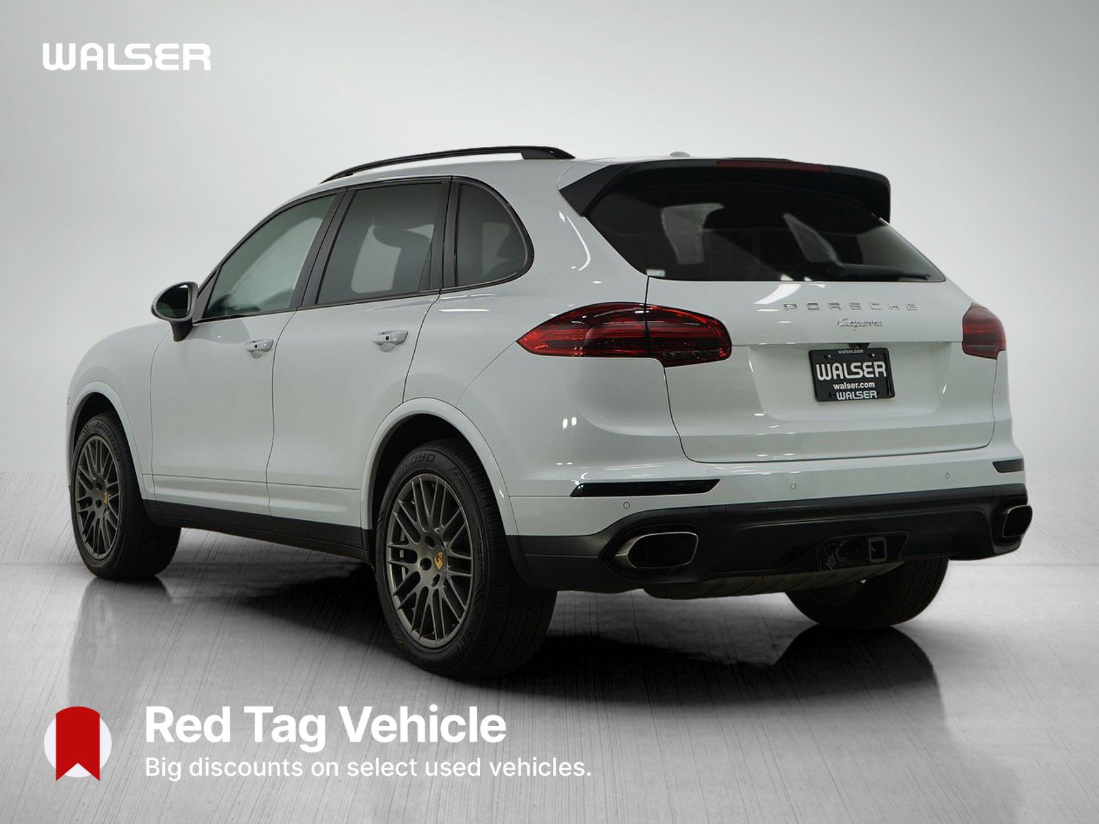 Used 2017 Porsche Cayenne Platinum Edition image 3