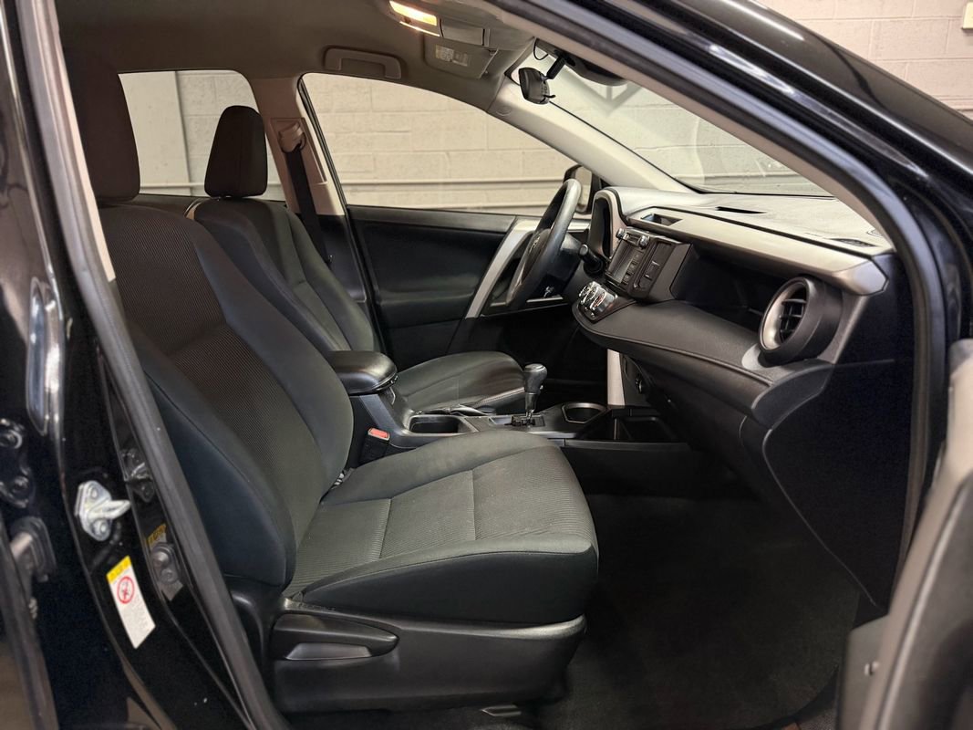 Used 2017 Toyota RAV4 LE w/ All Weather Liner Package image 22