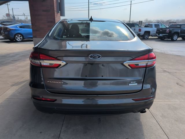 Used 2019 Ford Fusion SE image 6