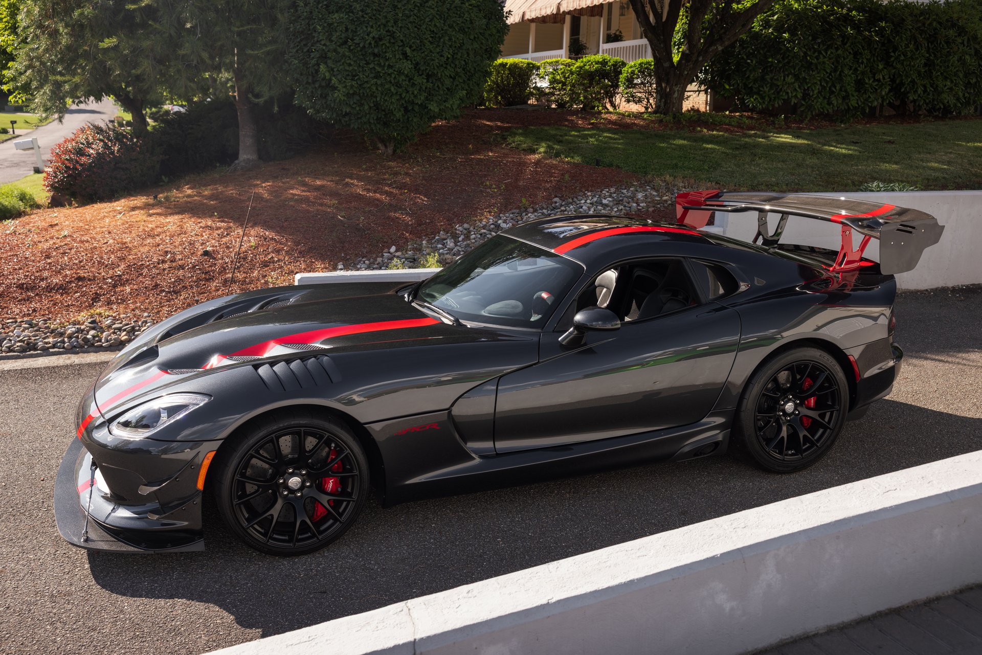 Used 2017 Dodge Viper ACR w/ Extreme Aero Package RWD image 38