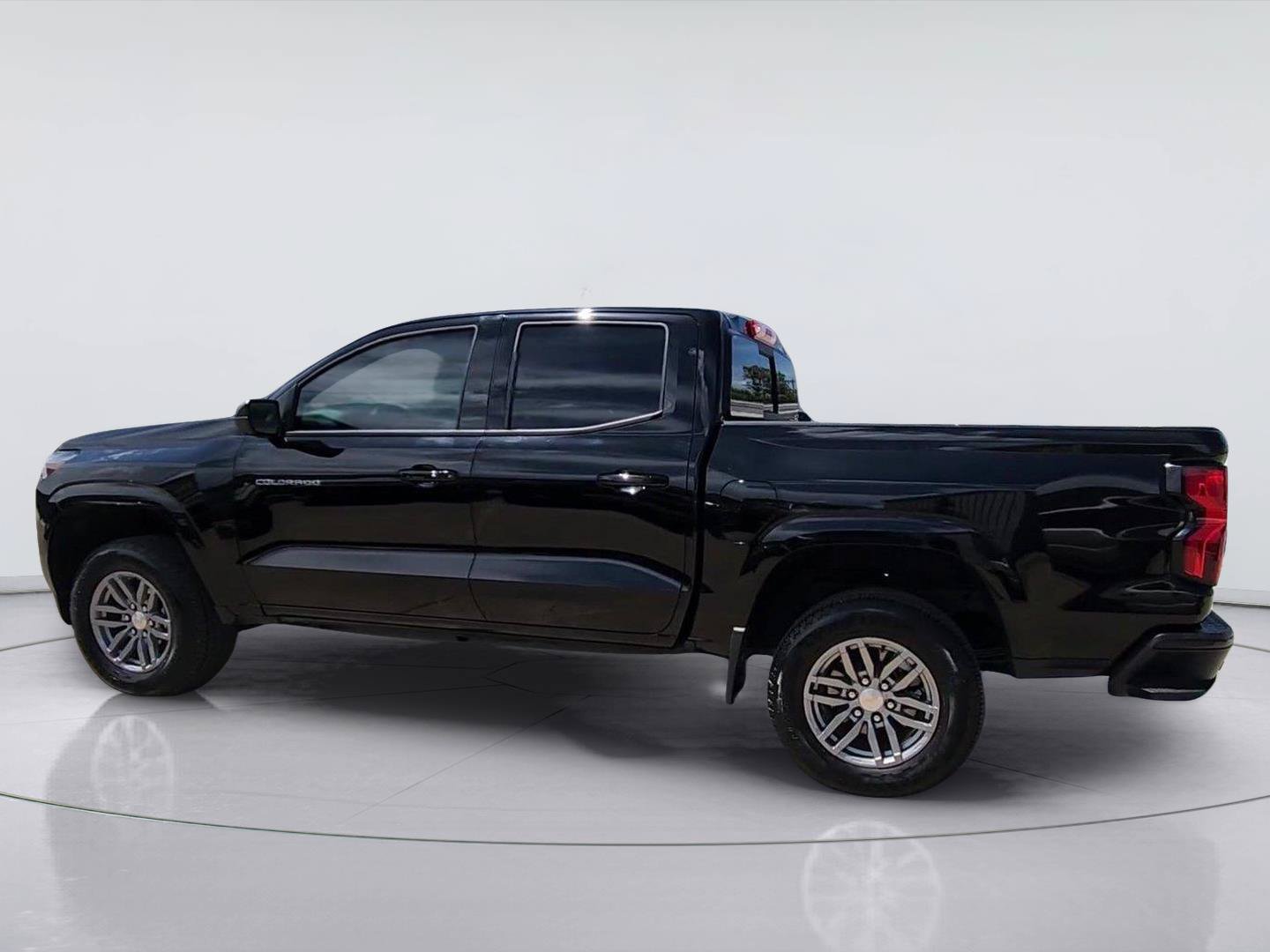 Certified 2026 Chevrolet Colorado LT RWD image 6