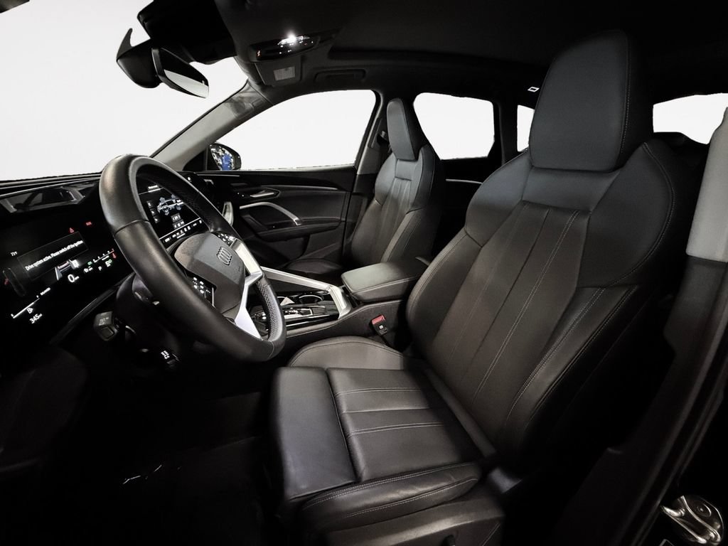 Certified 2025 Audi Q5 Premium w/ Premium Plus AWD/4WD image 11