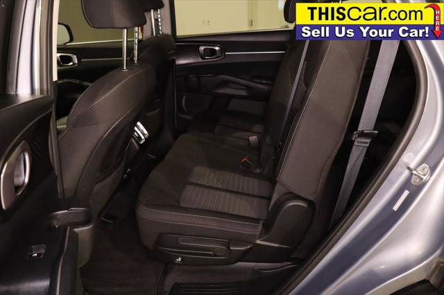 Used 2021 Kia Sorento LX FWD image 23