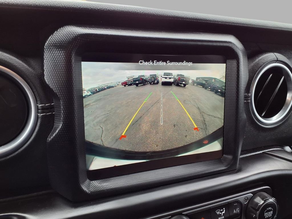 Certified 2019 Jeep Wrangler Unlimited Sahara image 6