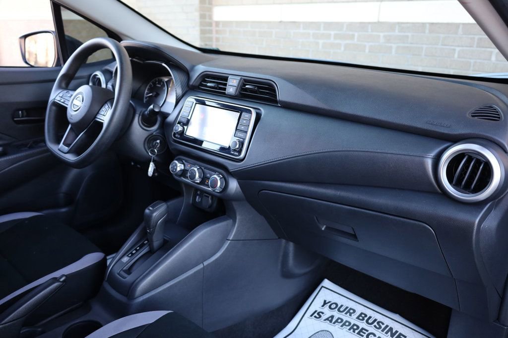 Used 2025 Nissan Versa S w/ Trunk Package image 25