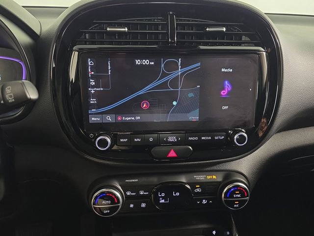 Used 2023 Kia Soul S FWD image 13