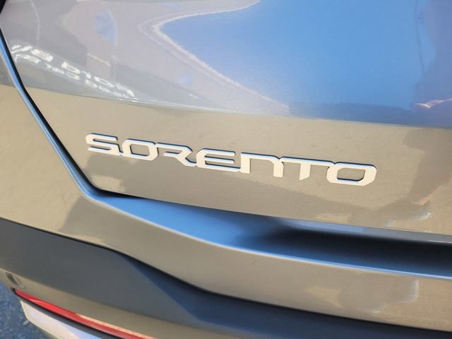 Used 2025 Kia Sorento EX image 7