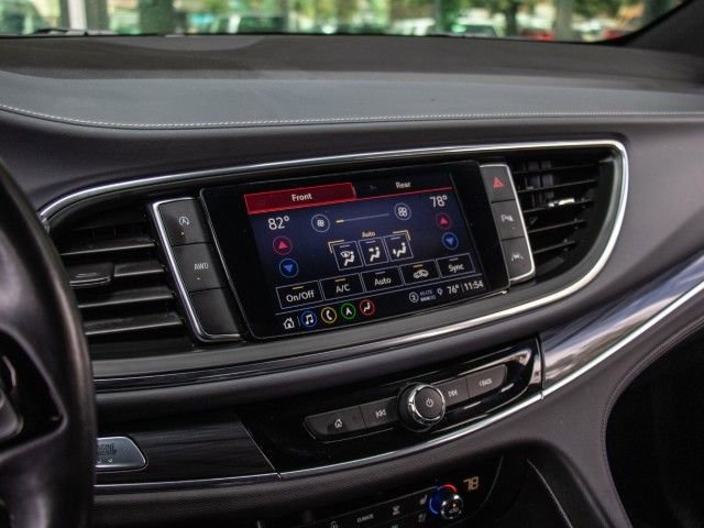 Used 2024 Buick Enclave Premium image 16