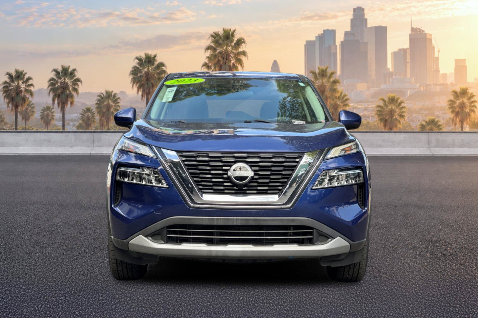 Used 2023 Nissan Rogue SV AWD/4WD image 9