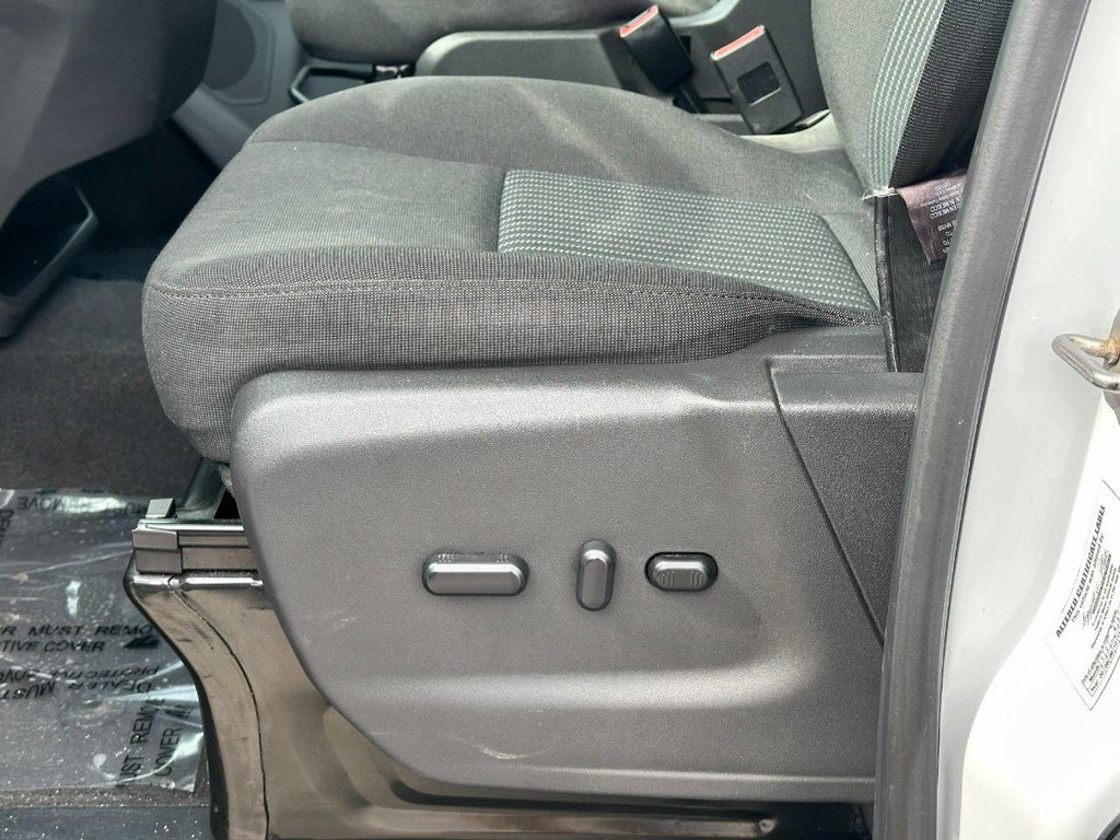 Used 2015 Ford Transit 150 XLT image 17
