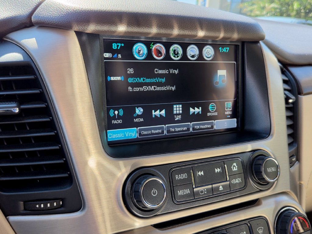Used 2019 GMC Yukon XL Denali w/ Open Road Package RWD image 24