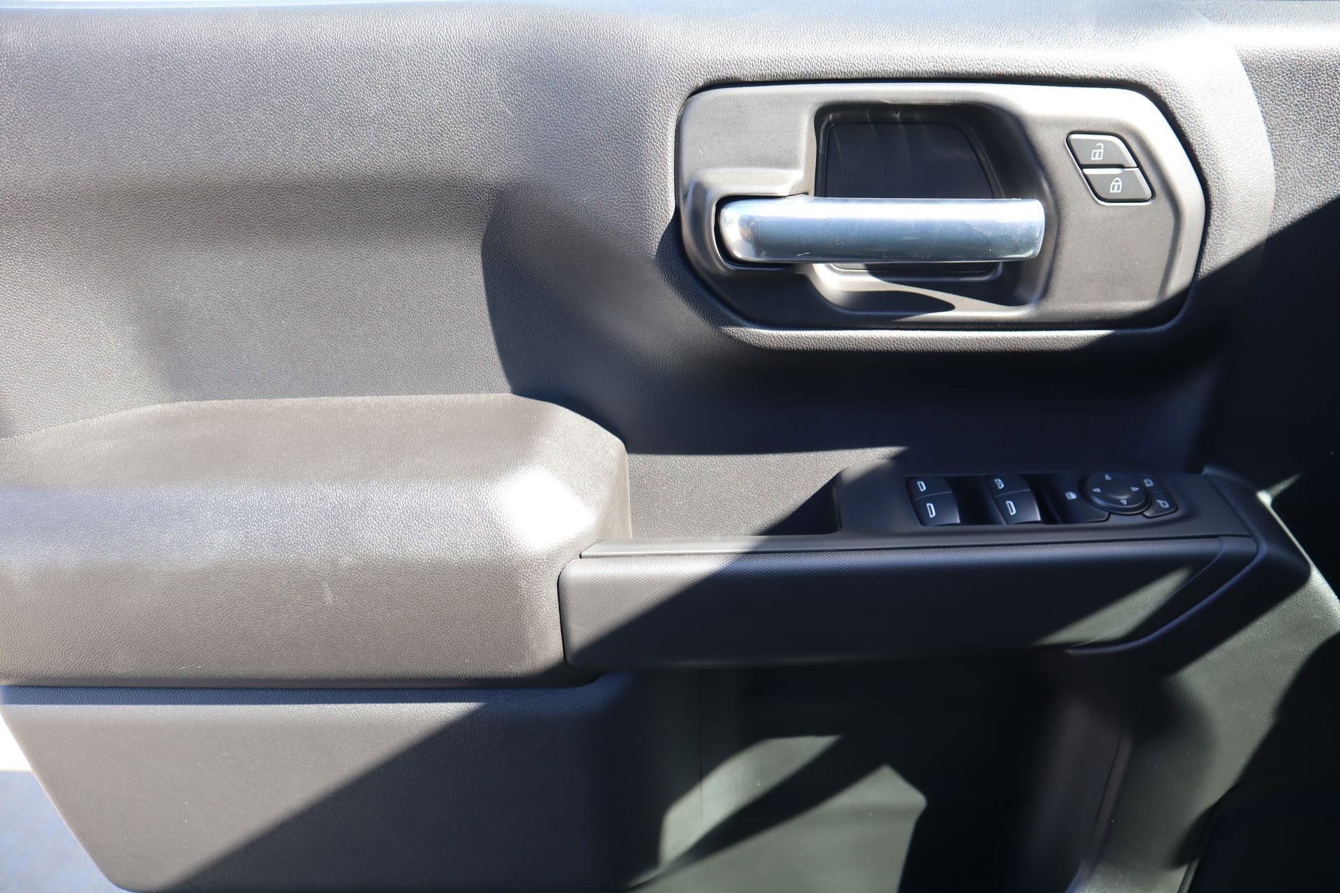 New 2026 GMC Sierra 1500 Pro w/ Pro Value Package image 14