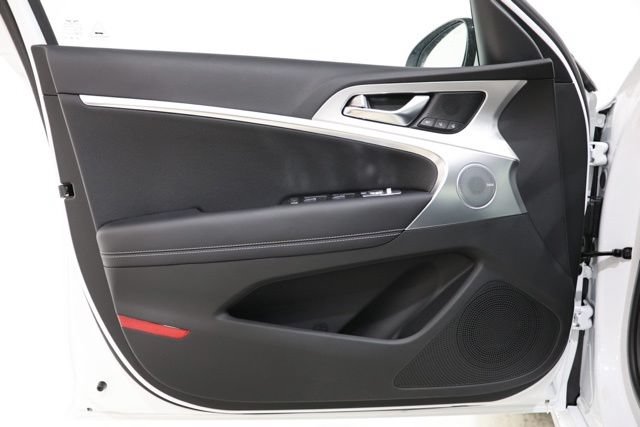 New 2026 Genesis G70 2.5T Prestige AWD/4WD image 17