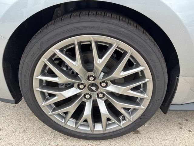 New 2025 Ford Mustang Premium image 11