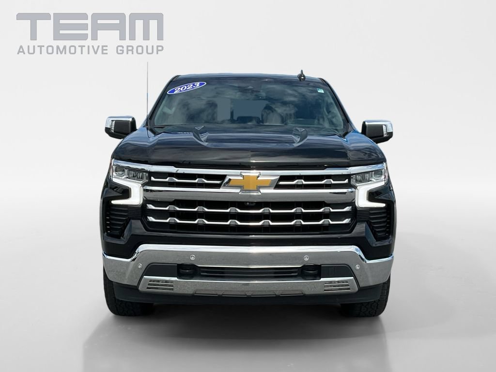 Used 2023 Chevrolet Silverado 1500 LTZ w/ LTZ Convenience Package II AWD/4WD image 2