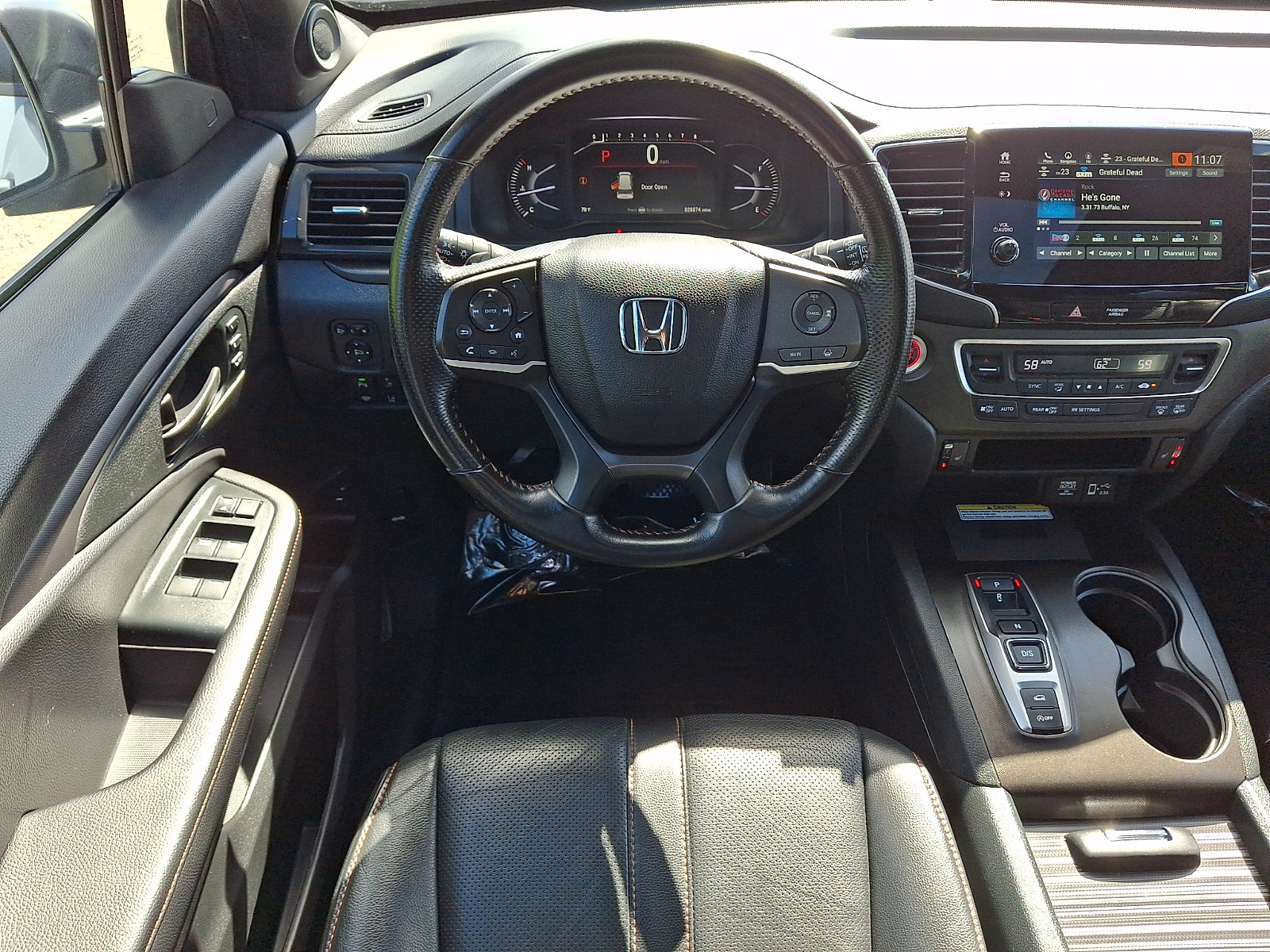 Used 2023 Honda Passport TrailSport image 12
