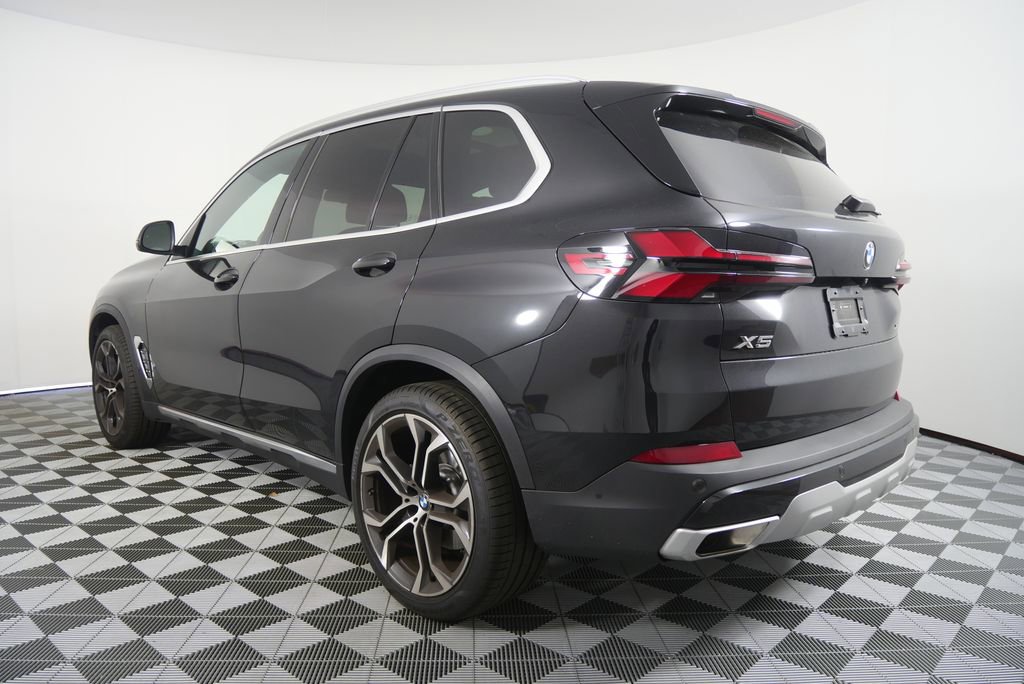 Certified 2026 BMW X5 xDrive40i image 5