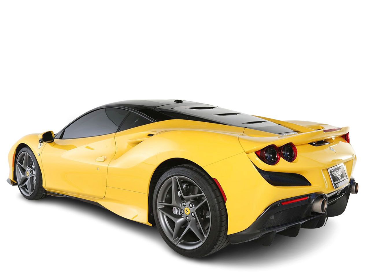 Used 2022 Ferrari F8 Tributo RWD image 9