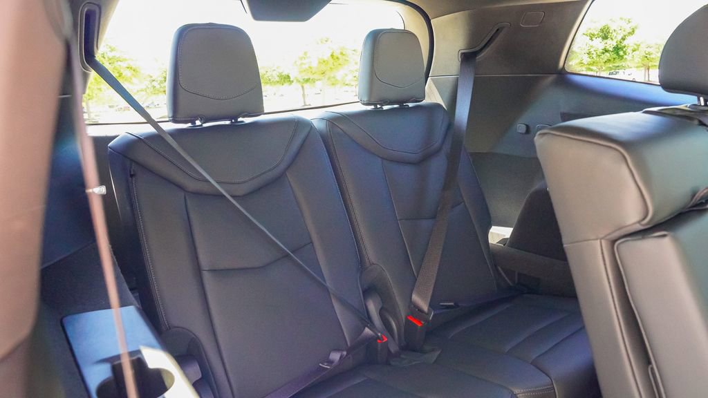 Certified 2025 Cadillac XT6 Premium Luxury w/ Technology Package image 16