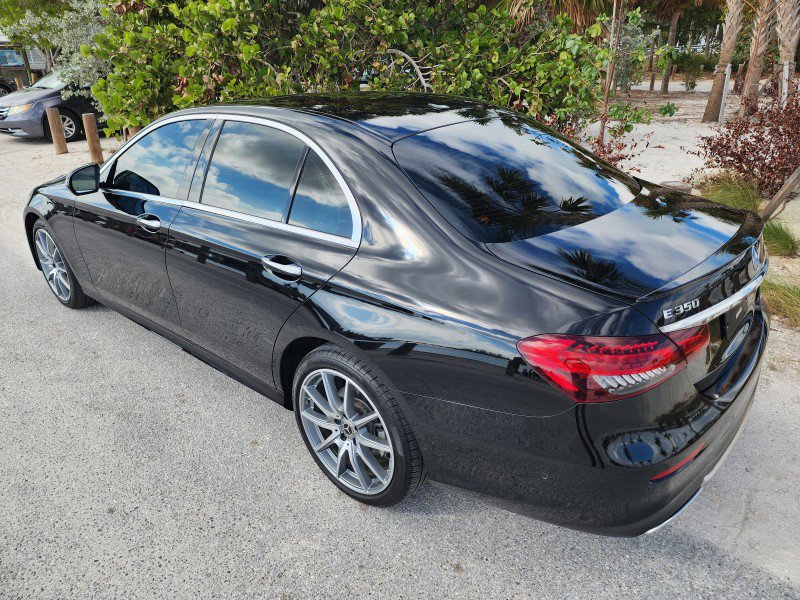 Used 2023 Mercedes-Benz E 350 4MATIC Sedan image 23